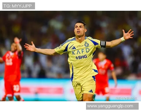 卡点足球明星照片集锦展现球场风采与个人魅力的精彩瞬间